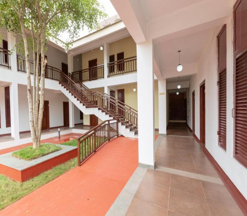 Kstdc Hotel Mayura Yagachi, Belur Belur  ภายนอก รูปภาพ