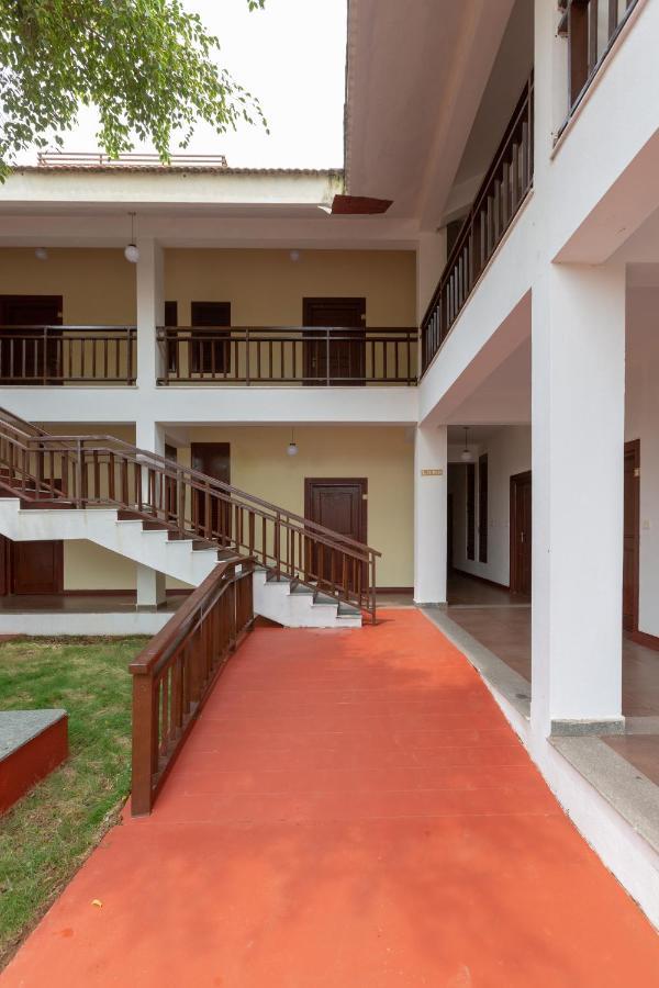 Kstdc Hotel Mayura Yagachi, Belur Belur  ภายนอก รูปภาพ