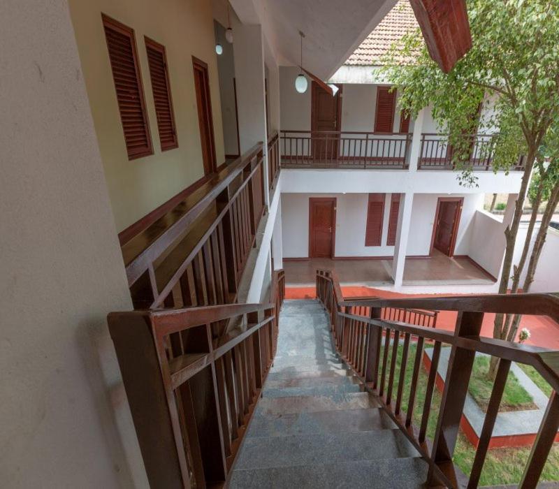 Kstdc Hotel Mayura Yagachi, Belur Belur  ภายนอก รูปภาพ